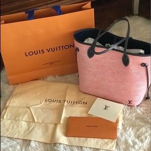 Louie Vuitton Neverfull Rouge Denim Epi Leather